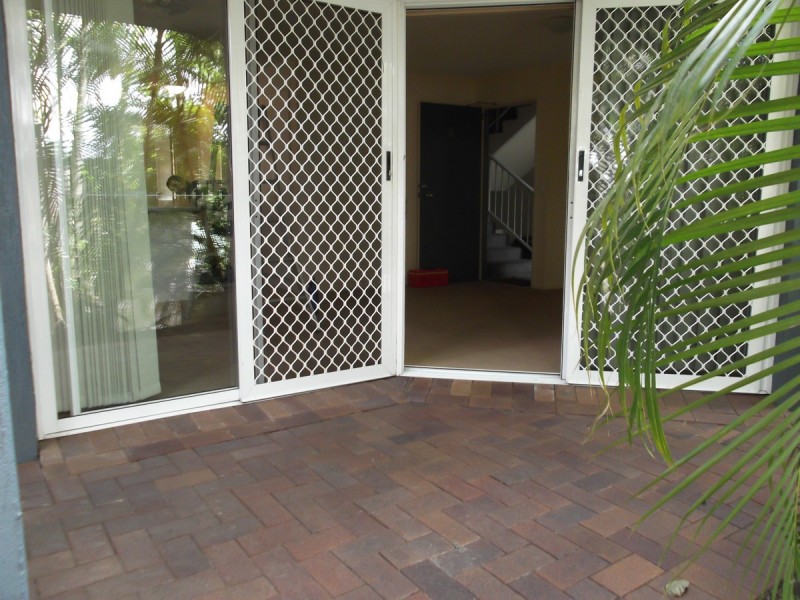 2/14 Lima Street, Auchenflower QLD 4066