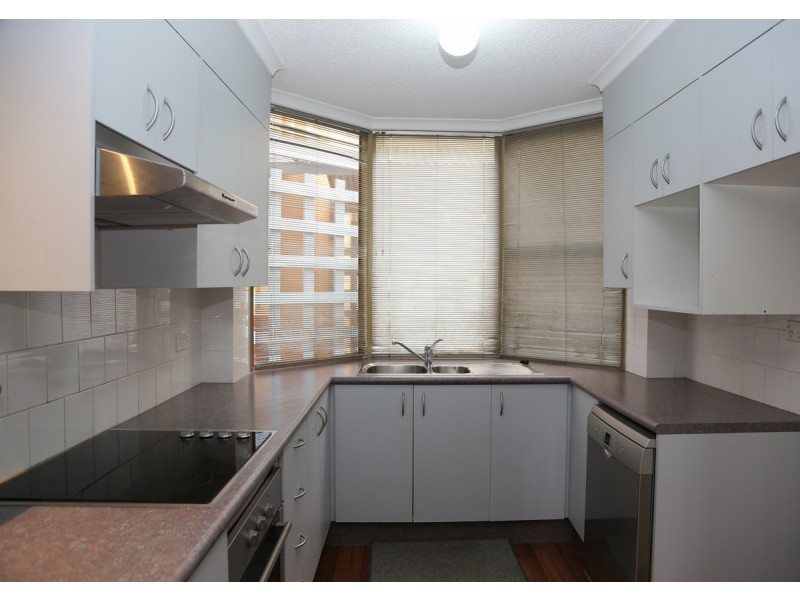 3/15 Clarence Road, Indooroopilly QLD 4068