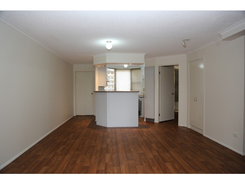 3/15 Clarence Road, Indooroopilly QLD 4068