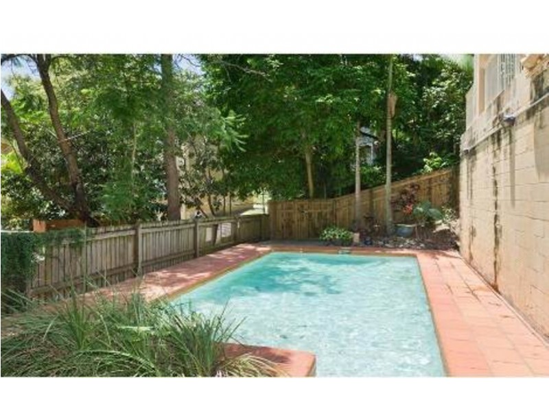 3/15 Clarence Road, Indooroopilly QLD 4068