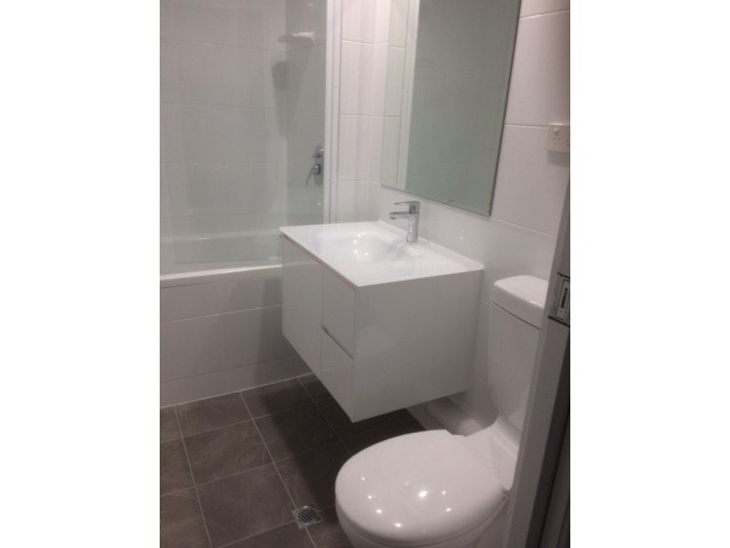 3/74 Highland Terrace, St Lucia QLD 4067