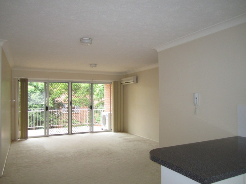 11/2 Brasted Street, Taringa QLD 4068