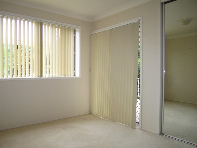 11/2 Brasted Street, Taringa QLD 4068