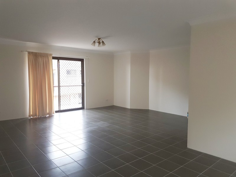 2/33 Grove Street, Toowong QLD 4066