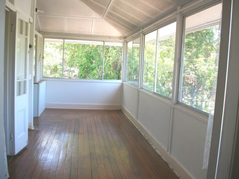 5 Priory Street, Indooroopilly QLD 4068