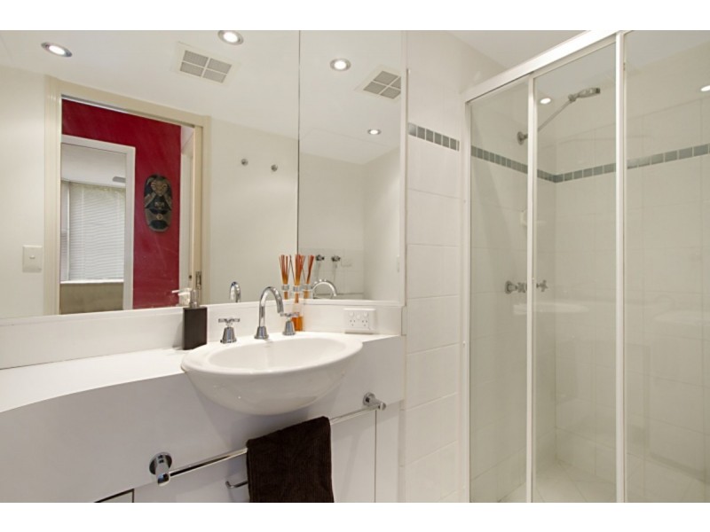 15/22 York Street, Indooroopilly QLD 4068