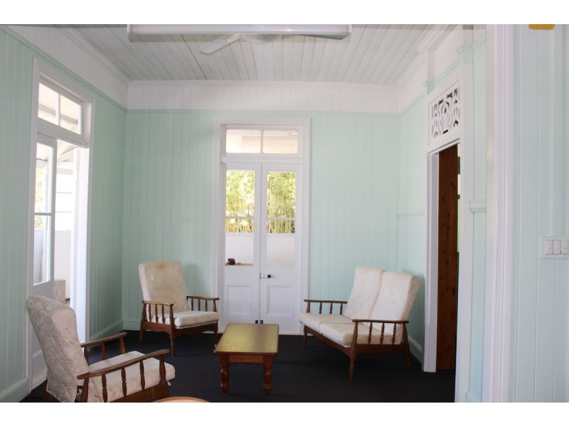 68 Miskin Street, Toowong QLD 4066