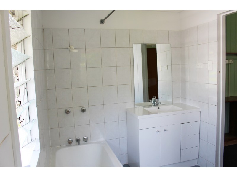 68 Miskin Street, Toowong QLD 4066