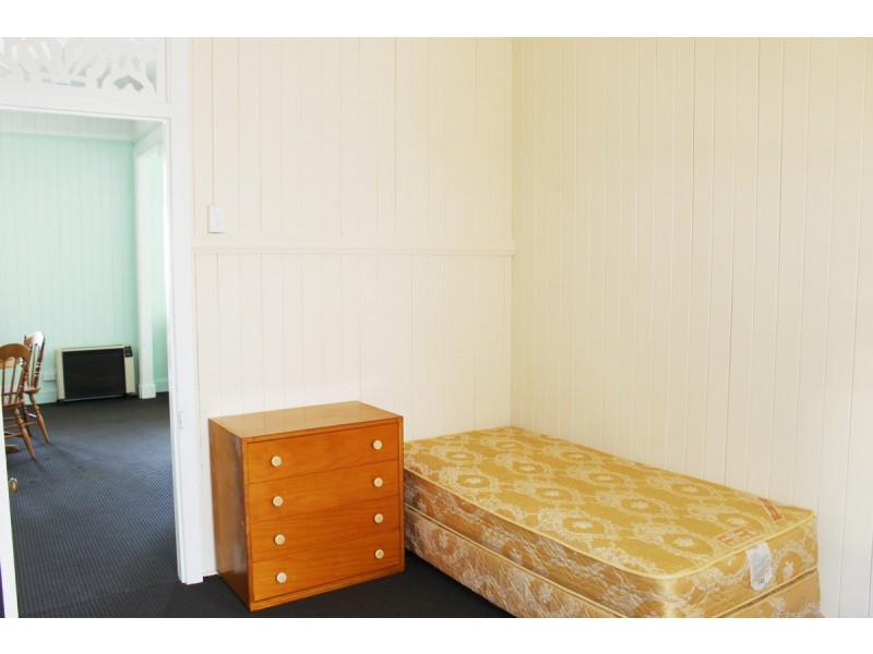 68 Miskin Street, Toowong QLD 4066