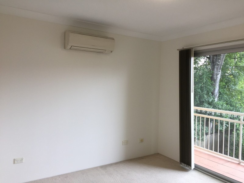 1/20 Augustus Street, Toowong QLD 4066