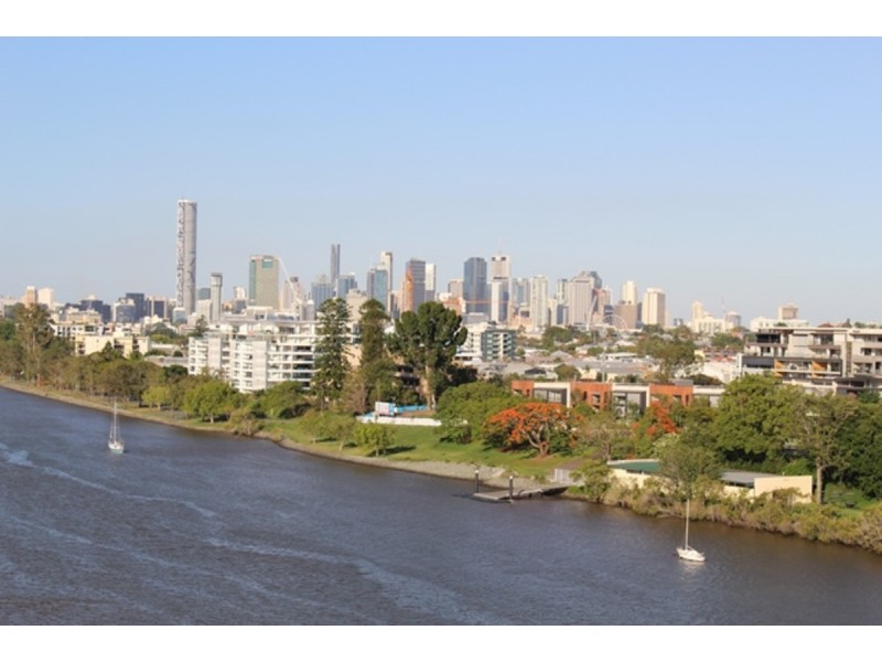 8/40 Glen Road, Toowong QLD 4066