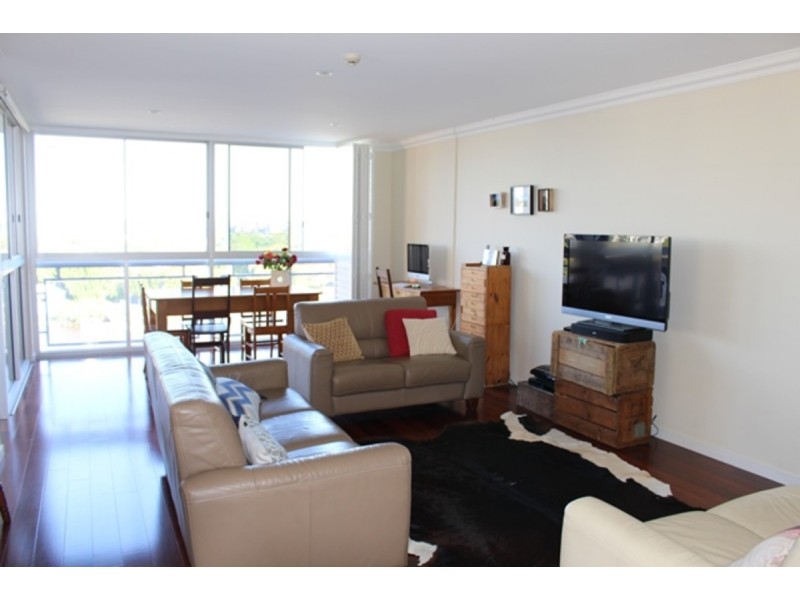 8/40 Glen Road, Toowong QLD 4066