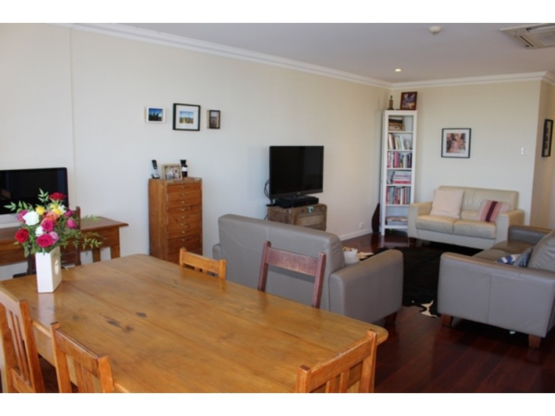 8/40 Glen Road, Toowong QLD 4066