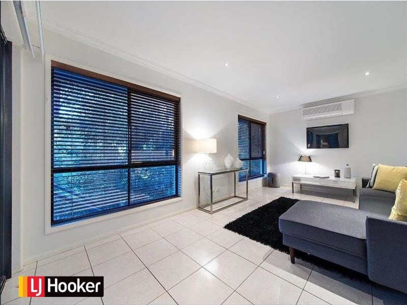 439 Bielby Road, Kenmore Hills QLD 4069