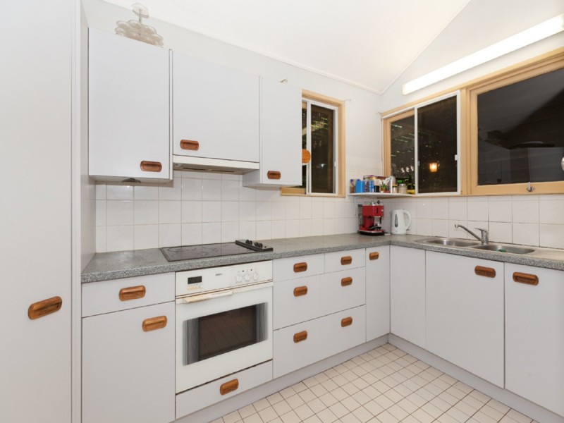 66 Ironside Street, St Lucia QLD 4067