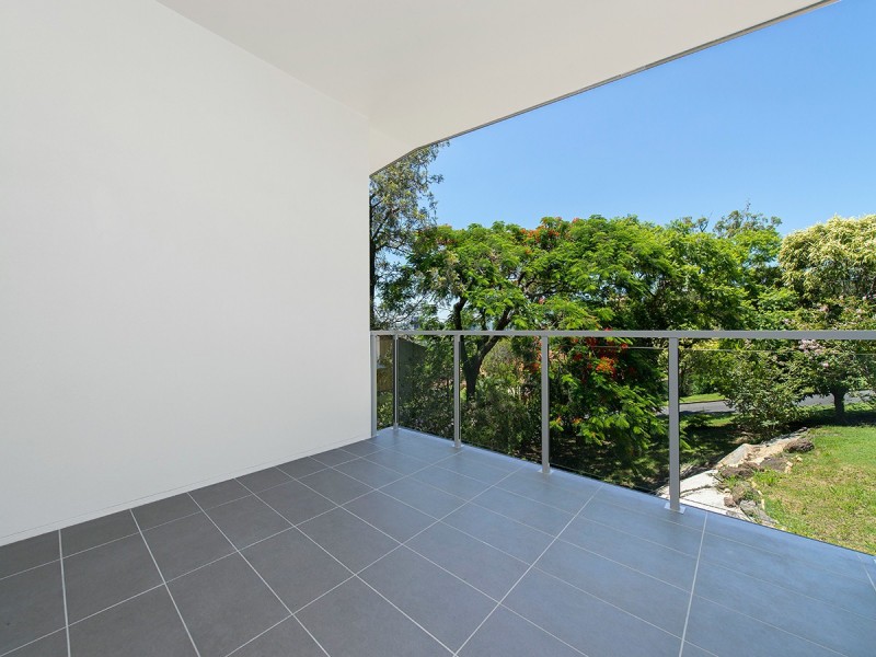 15/4 Carmody Road, St Lucia QLD 4067