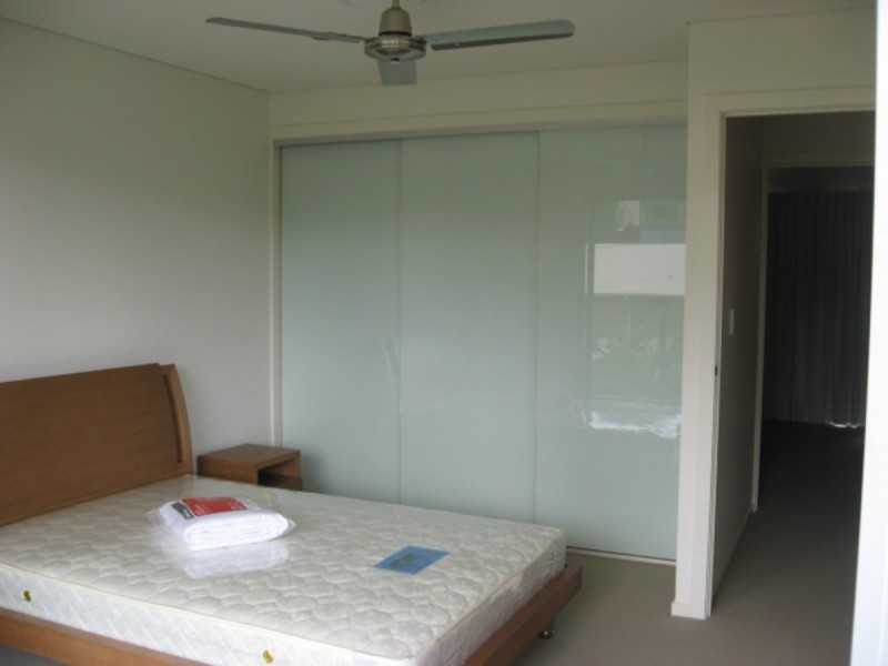 61 Douglas Street, St Lucia QLD 4067