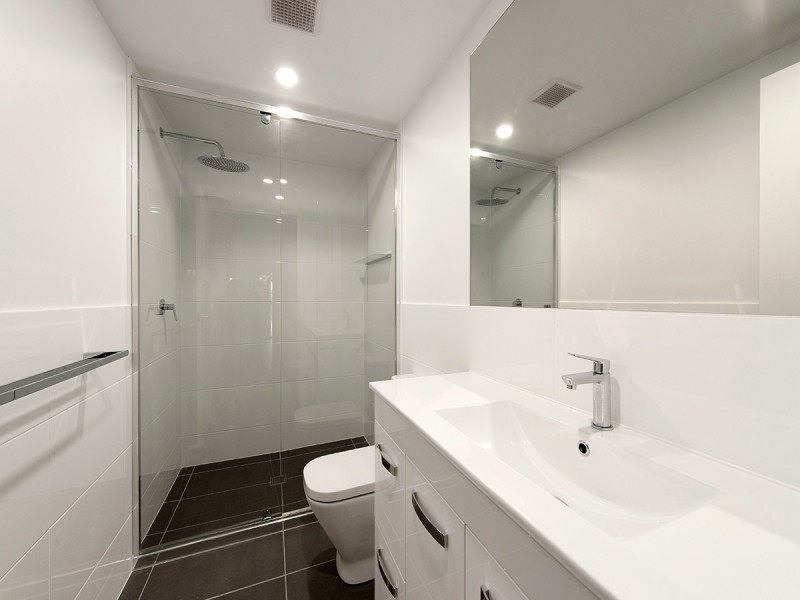 12/4 Carmody Road, St Lucia QLD 4067