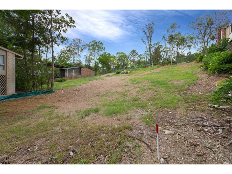 10 Teague Street, Indooroopilly QLD 4068