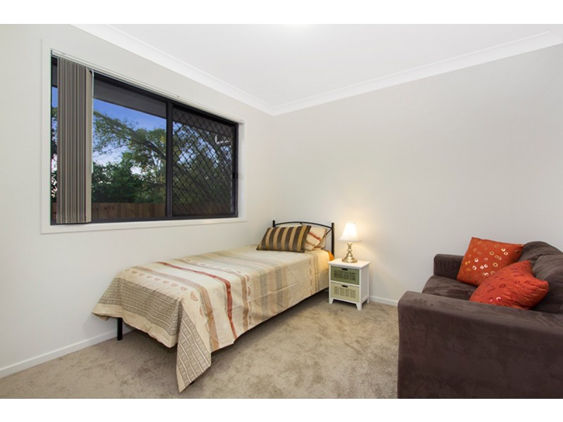 16 Stanaway Place, Bellbowrie QLD 4070