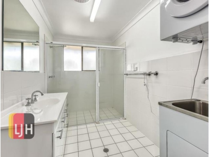 11/5 Ada Street, Taringa QLD 4068