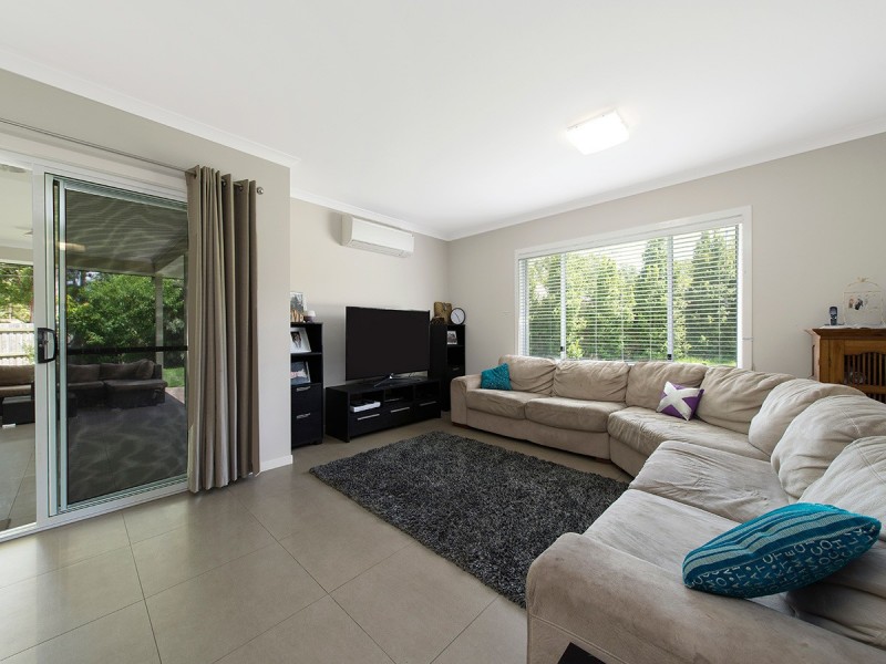 24 McGrath Court, Moggill QLD 4070