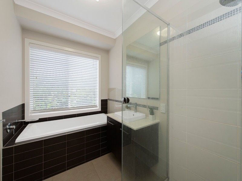 24 McGrath Court, Moggill QLD 4070