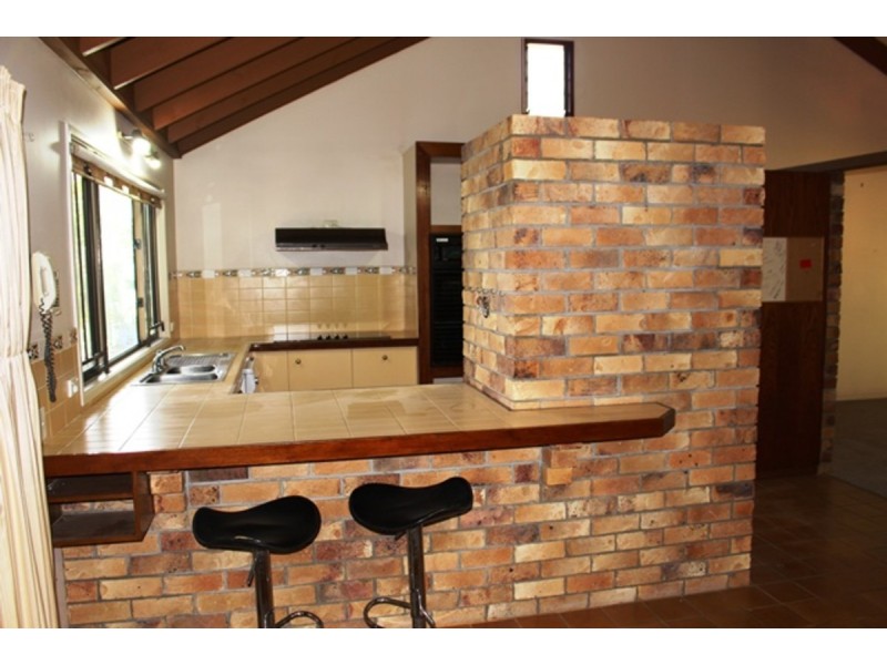 24 Mayfair Place, Moggill QLD 4070