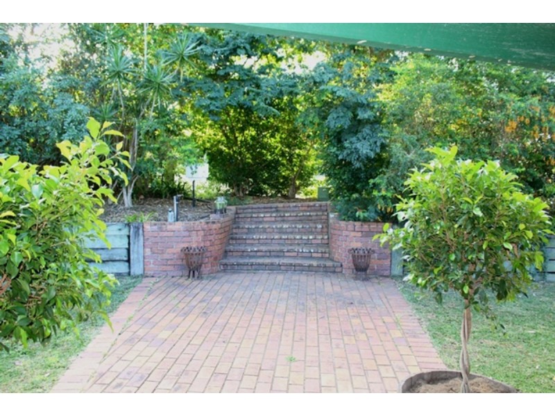 24 Mayfair Place, Moggill QLD 4070