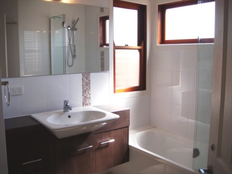 13 Wells Lane, Toowong QLD 4066