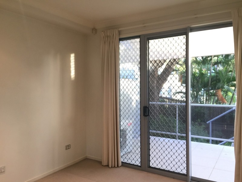 4/63-67 Bellevue Terrace, St Lucia QLD 4067