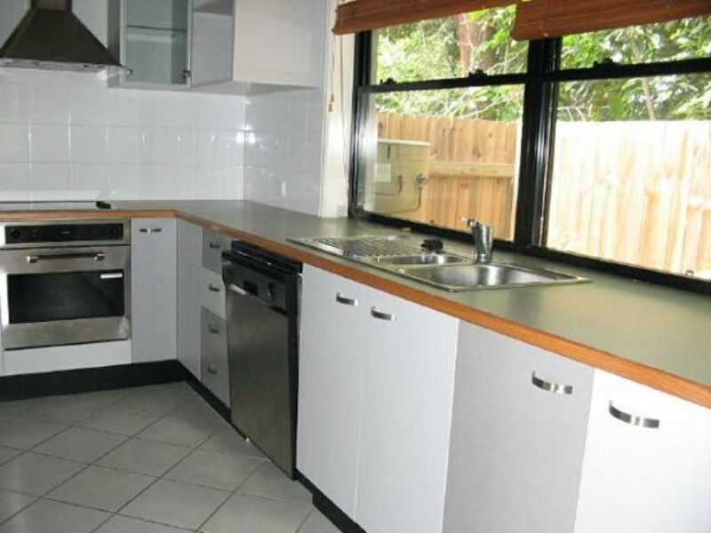7B Vera Street, Toowong QLD 4066