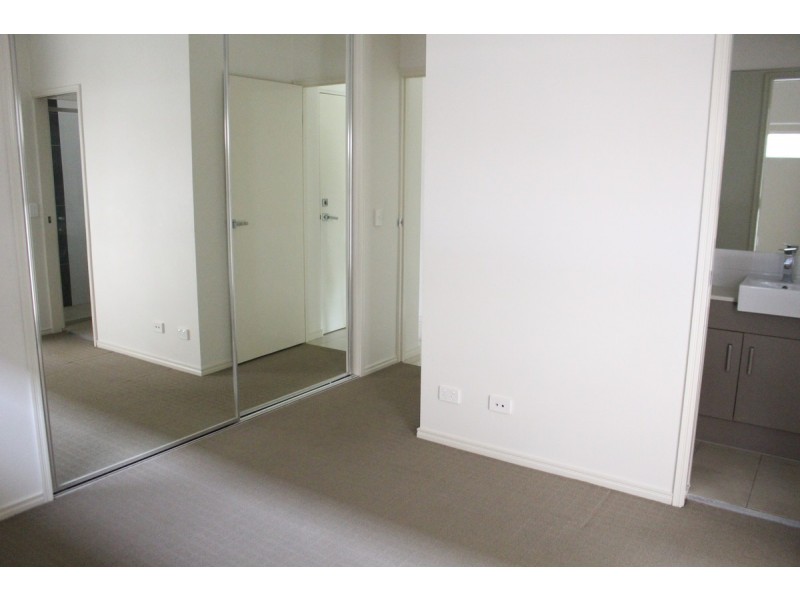 5/118 Carmody Road, St Lucia QLD 4067