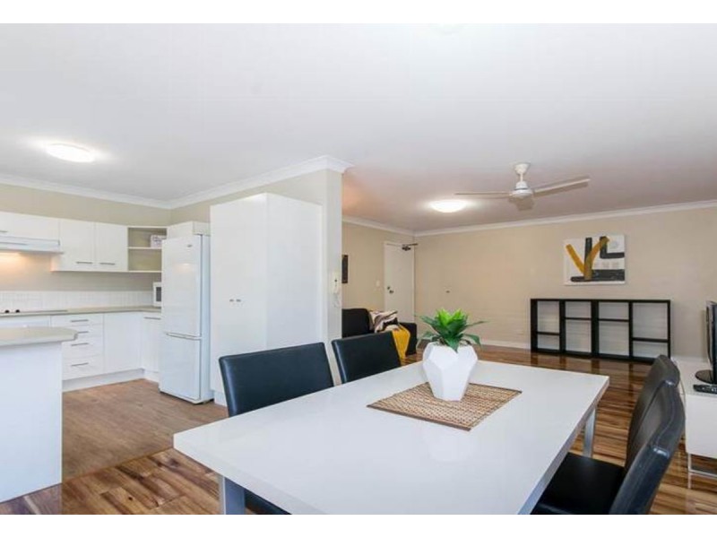 3/35 Durham Street, St Lucia QLD 4067