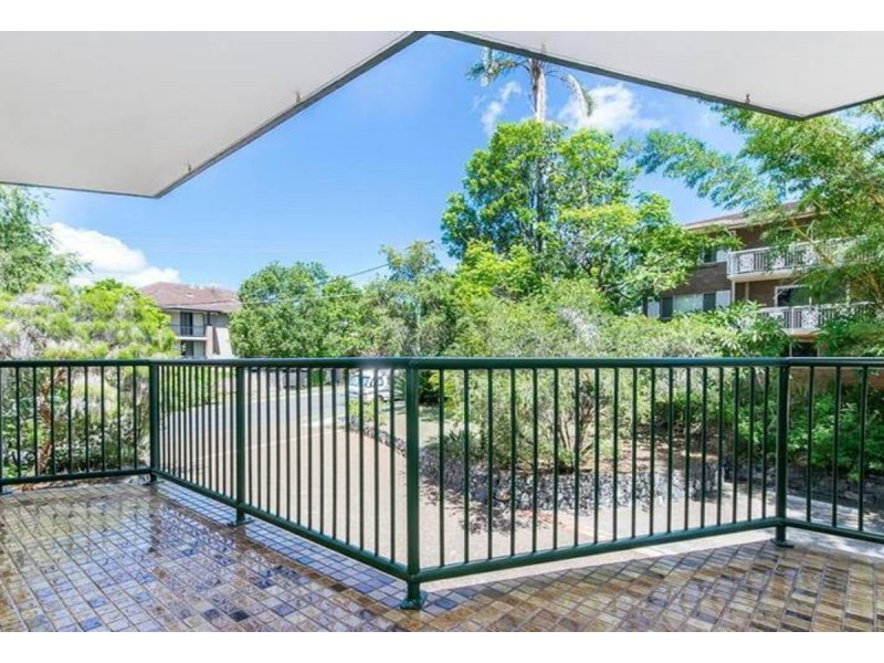 3/35 Durham Street, St Lucia QLD 4067