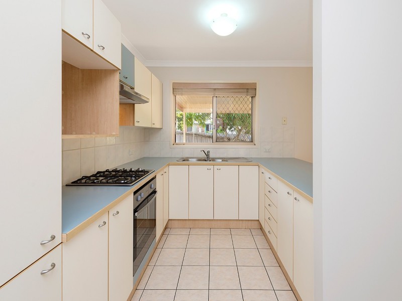 11 Carabeen Street, Bellbowrie QLD 4070