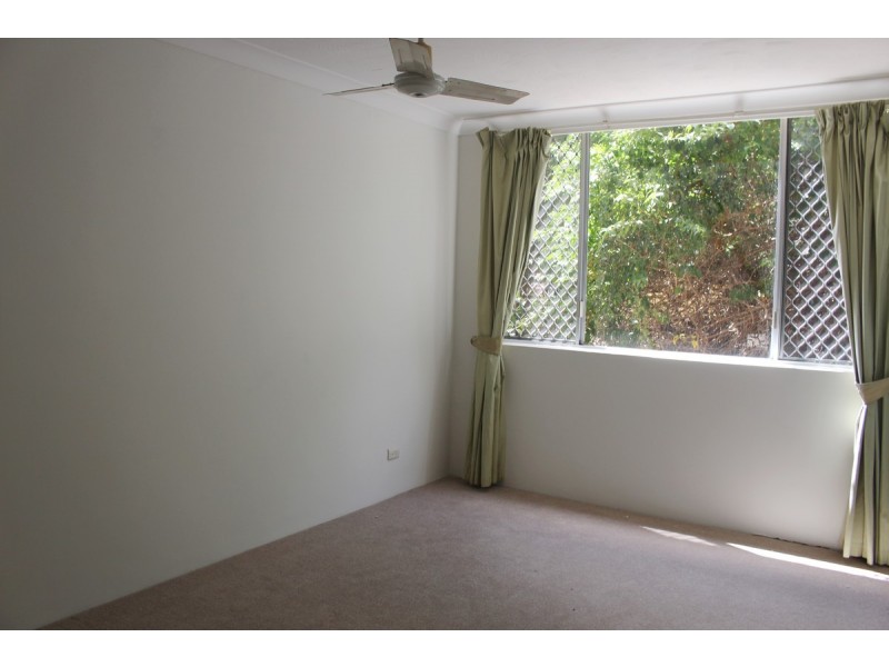 2/68 Bellevue Terrace, St Lucia QLD 4067