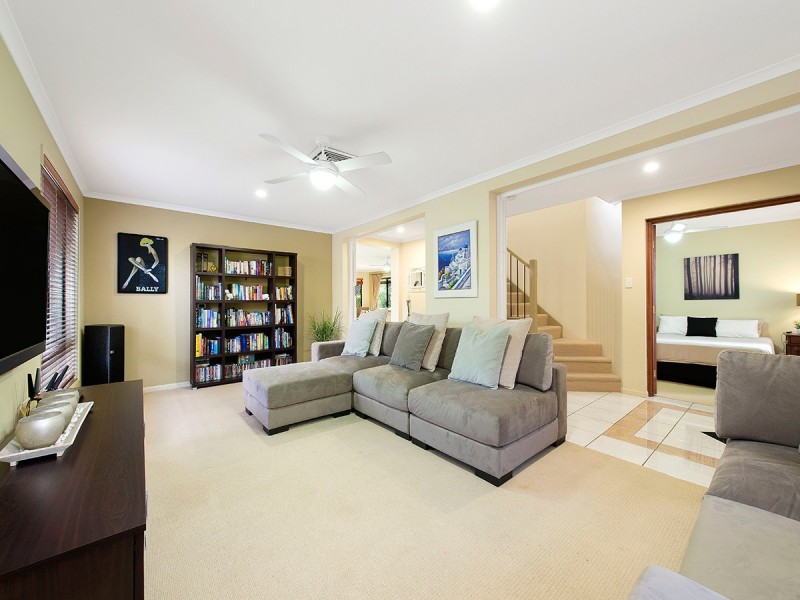 31 Glenwood Place, Moggill QLD 4070