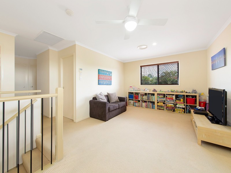 31 Glenwood Place, Moggill QLD 4070