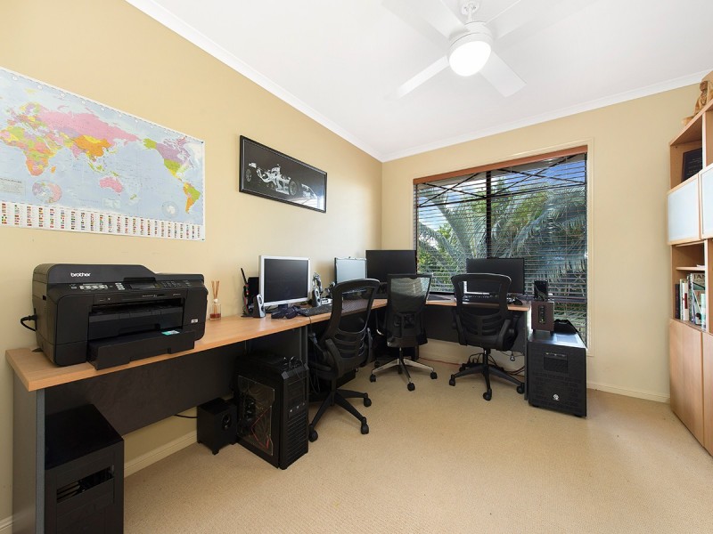 31 Glenwood Place, Moggill QLD 4070