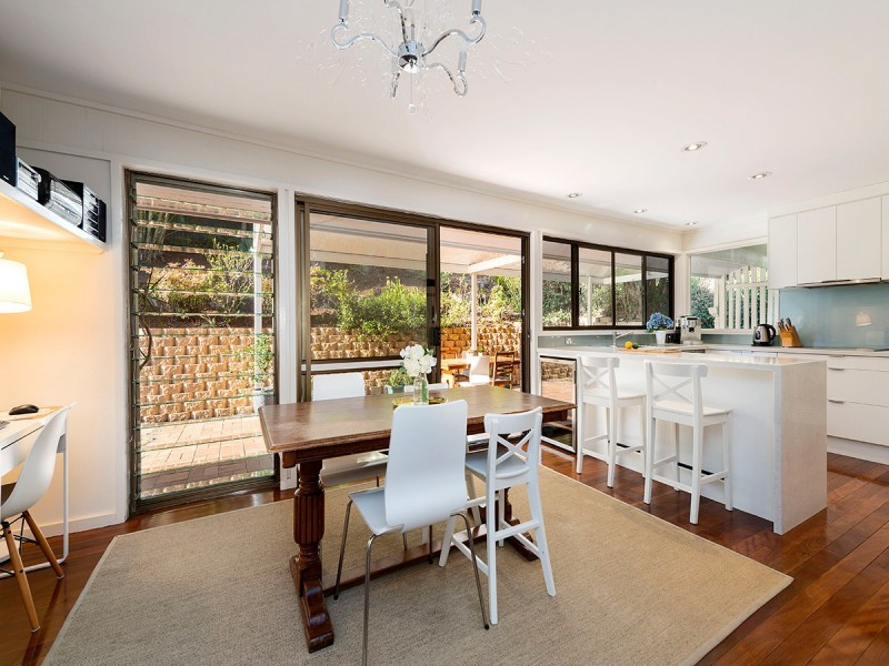 40 Fairweather Street, Kenmore QLD 4069