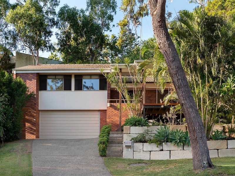 40 Fairweather Street, Kenmore QLD 4069