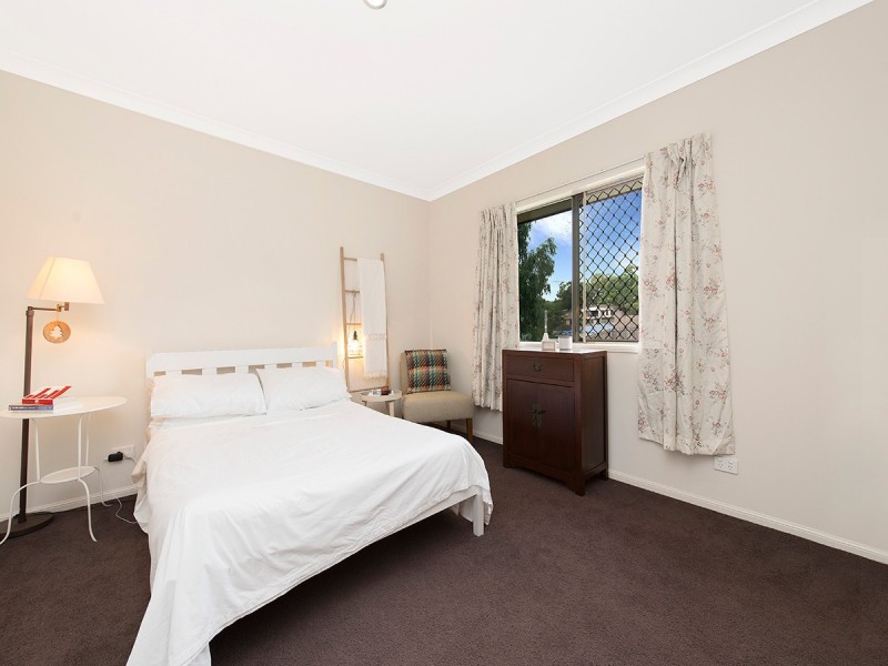 205 Gibson Crescent, Bellbowrie QLD 4070