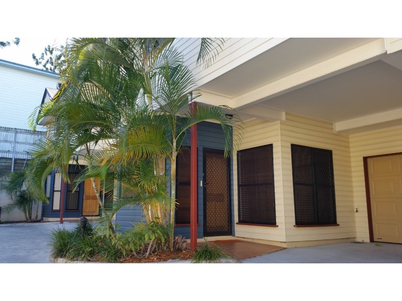 5/56 Central Avenue, Indooroopilly QLD 4068
