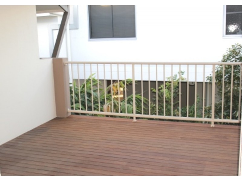 2/103 Jerrold Street, Sherwood QLD 4075