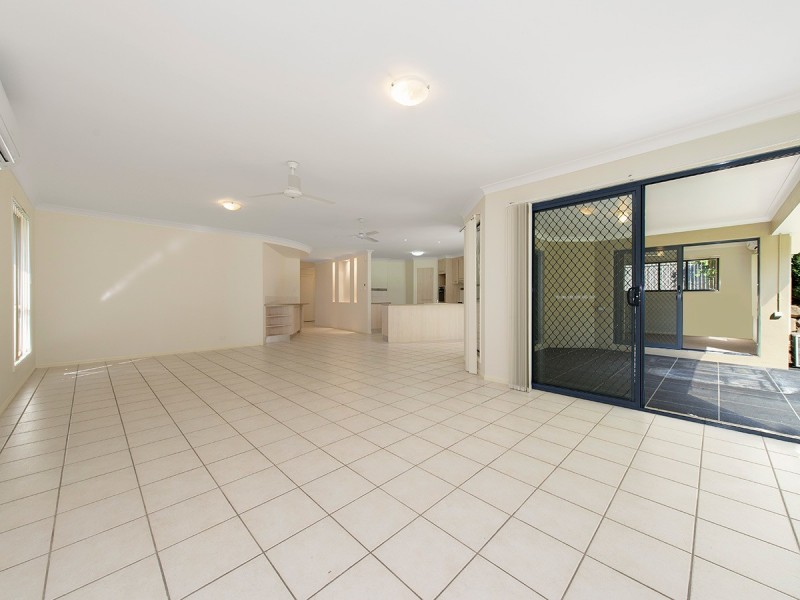 134 Joseph Avenue, Moggill QLD 4070