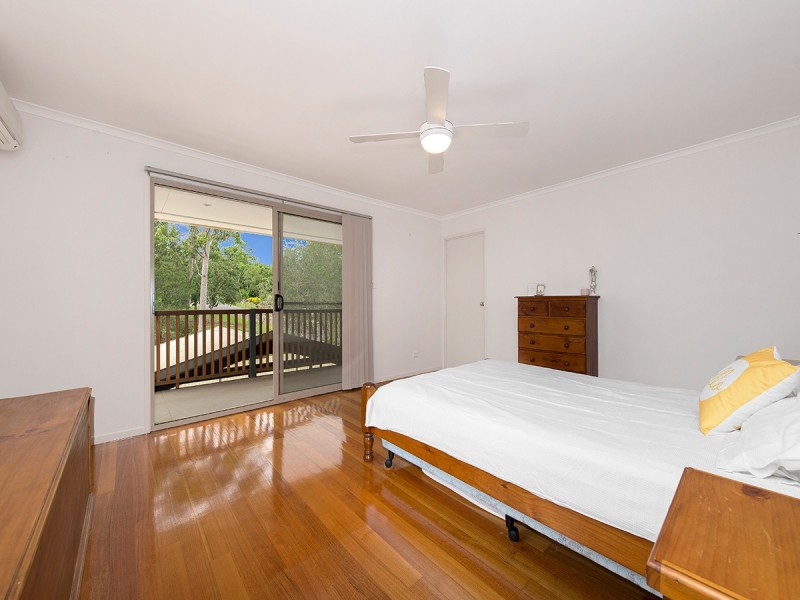 45 Mazzard Street, Bellbowrie QLD 4070