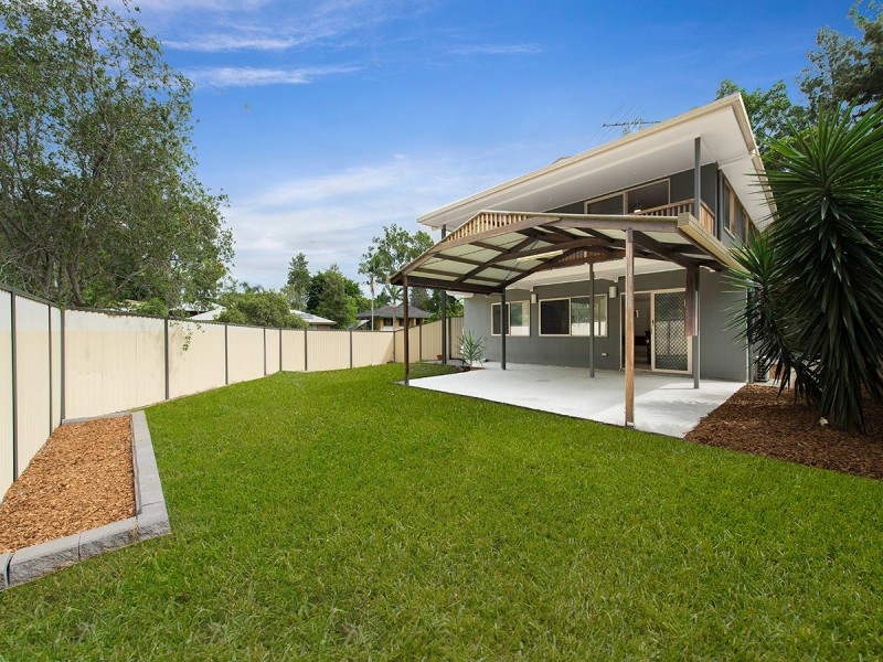 45 Mazzard Street, Bellbowrie QLD 4070