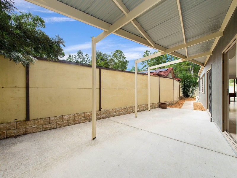 45 Mazzard Street, Bellbowrie QLD 4070