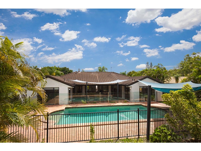 128 Pioneer Crescent, Bellbowrie QLD 4070